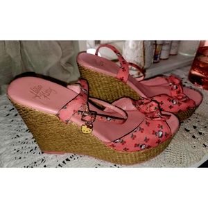 Hello kitty wedges